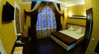 Гостиница A-Hotel Оренбург Улучшенный двухместный номер с 1 кроватью или 2 отдельными кроватями-2